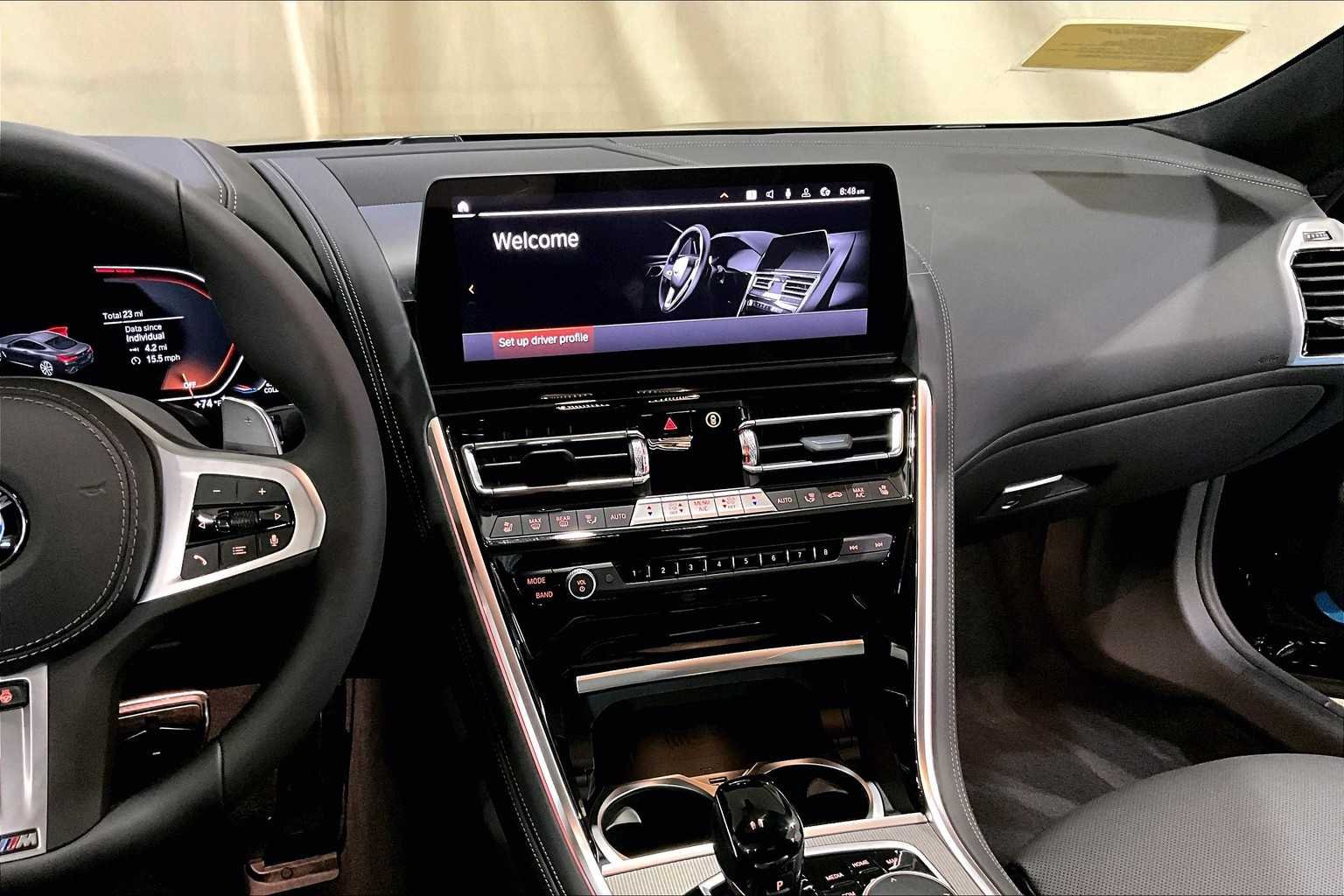 2026 BMW 8 Series 840i - Photo 8