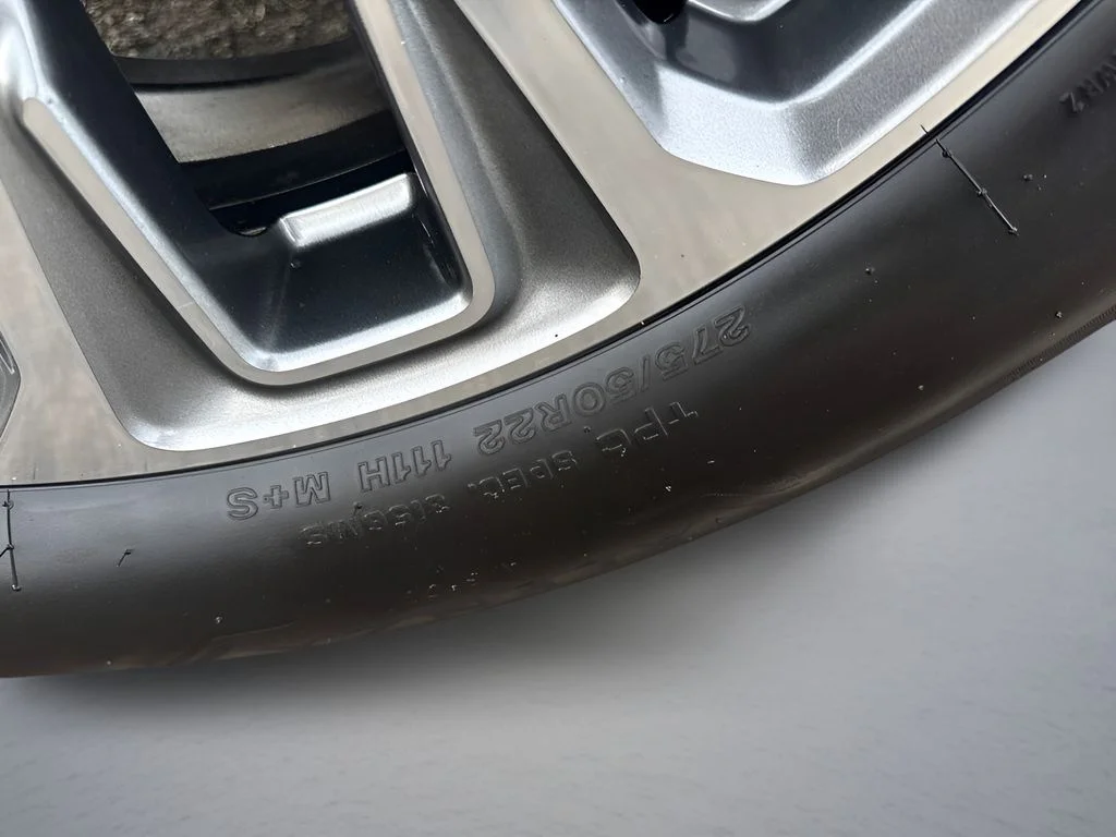 Used 2025 Silver GMC Denali image 42