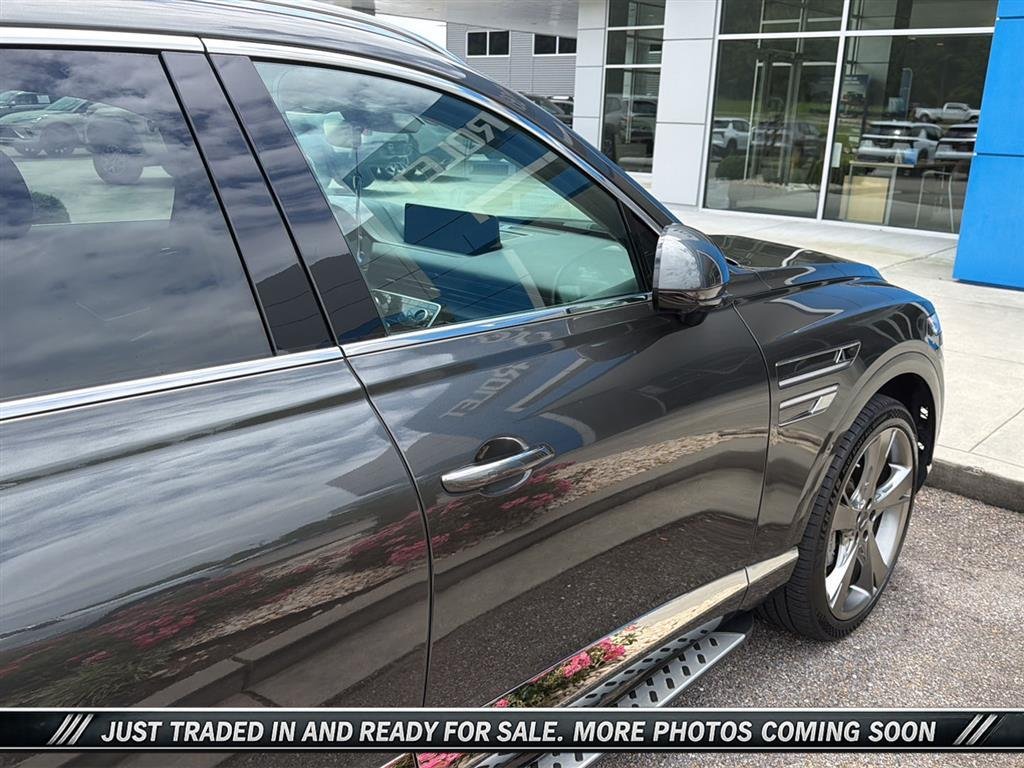 Used 2024 Makalu Gray Genesis 3.5T AWD image 2