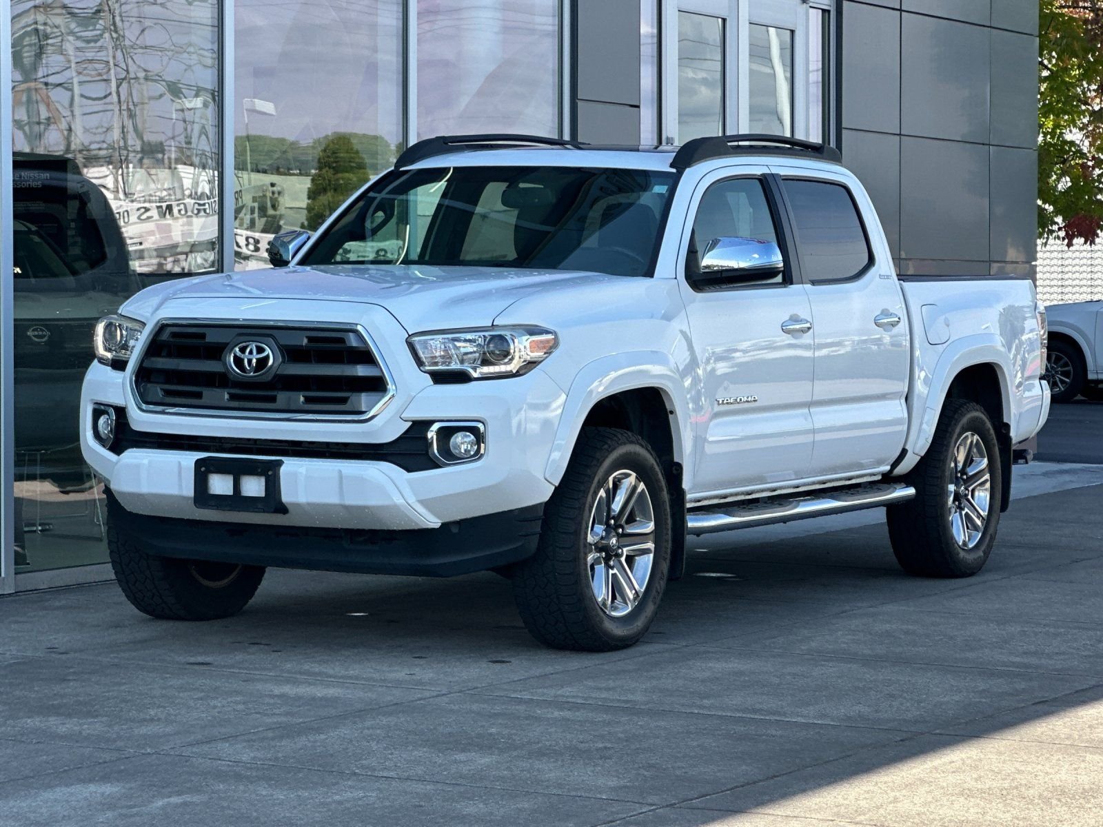 Used 2017 Super White Toyota Limited image 6
