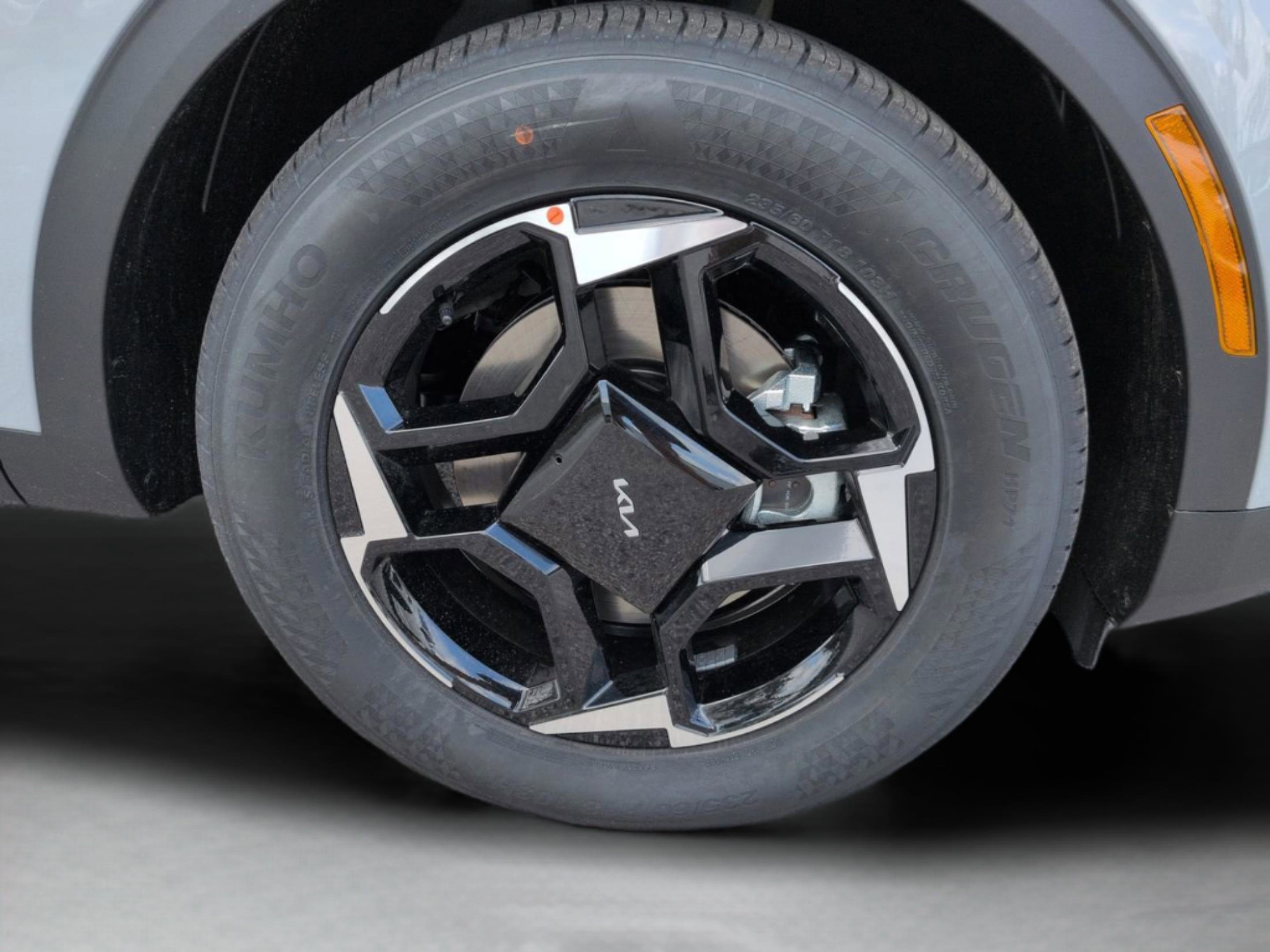 New 2026 Wolf Gray Kia EX image 13