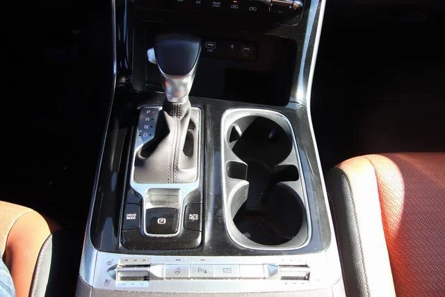2023 Kia Carnival SX Prestige - Photo 23