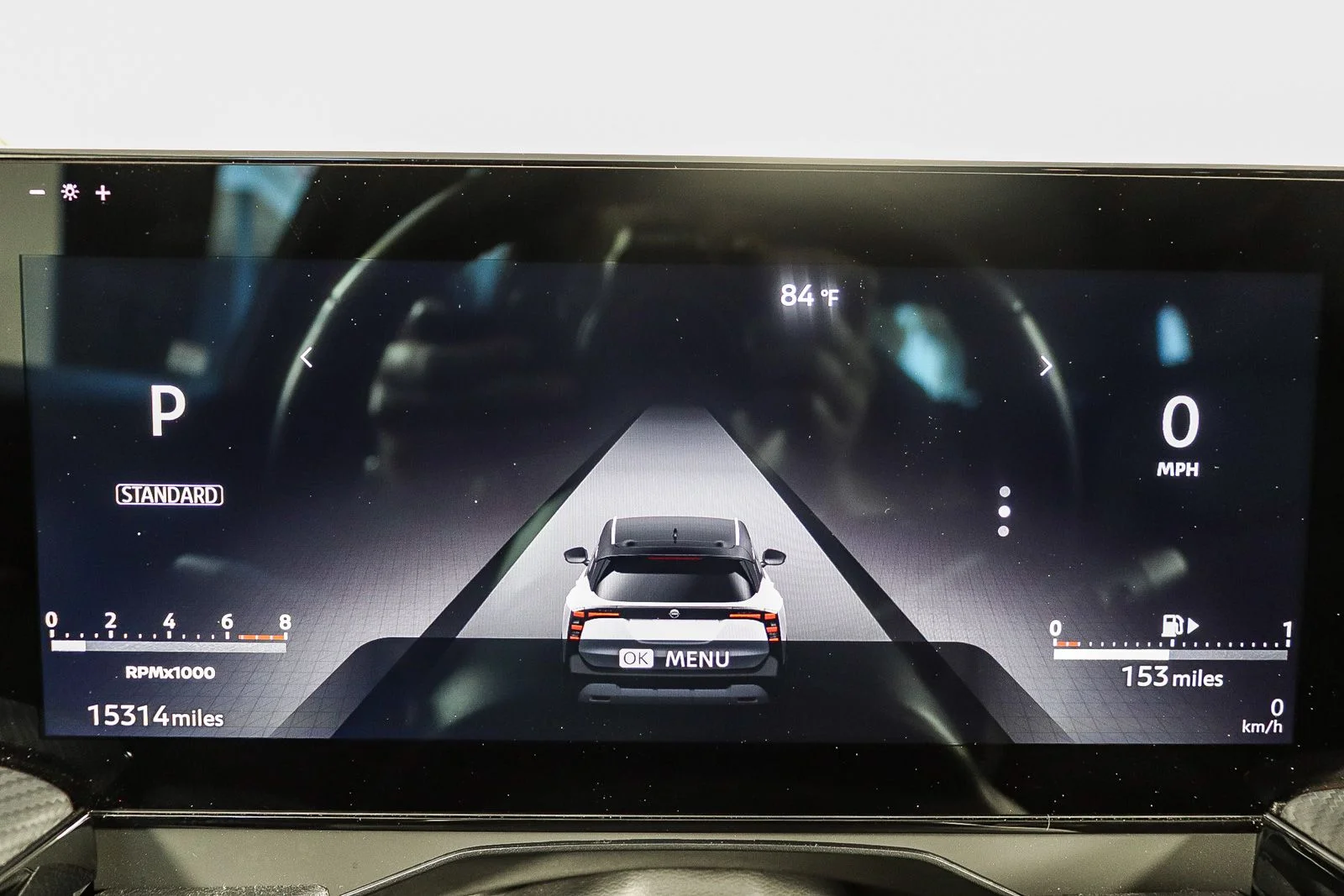 Used 2025 Black Nissan SR image 23