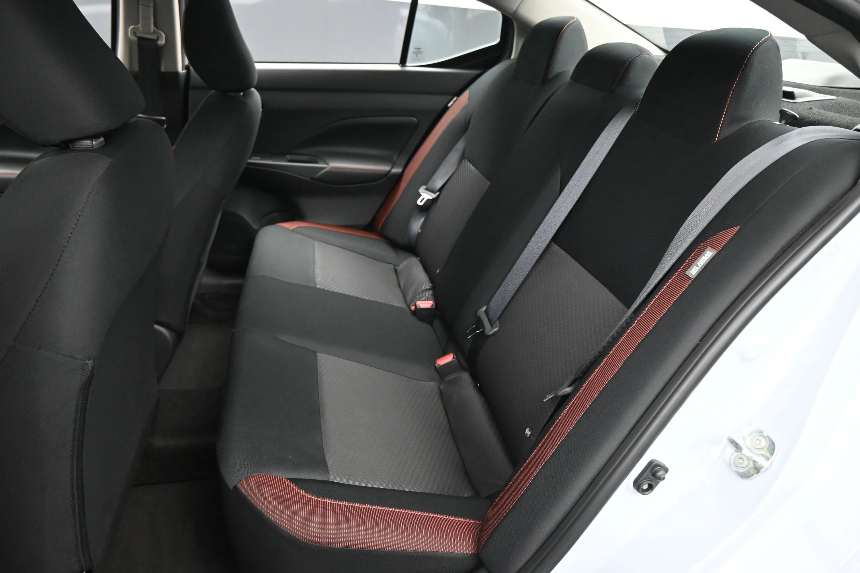 Certified Used 2025 Gray Sky Pearl Nissan SR image 11