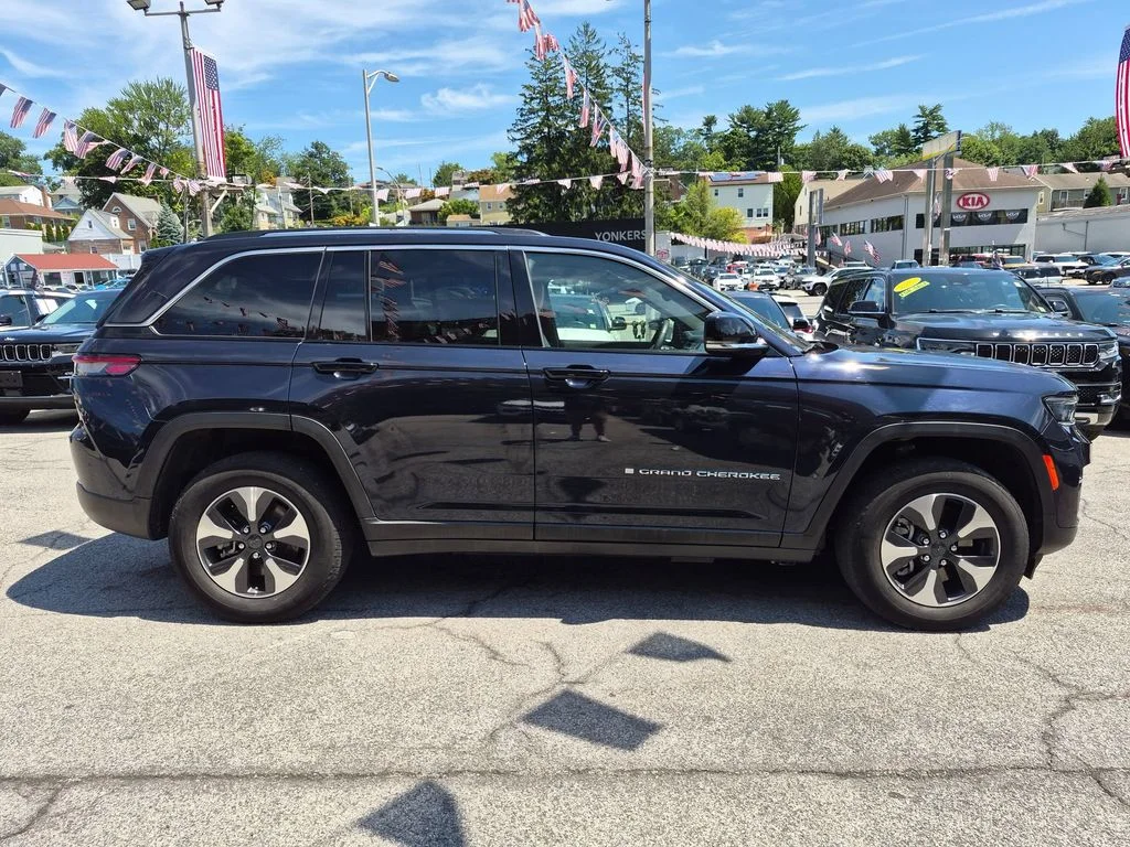 Used 2023 Black Jeep 4xe image 5