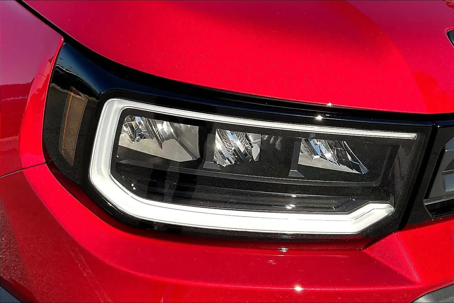 New 2026 Radiant Red Metallic II Honda RTL image 13