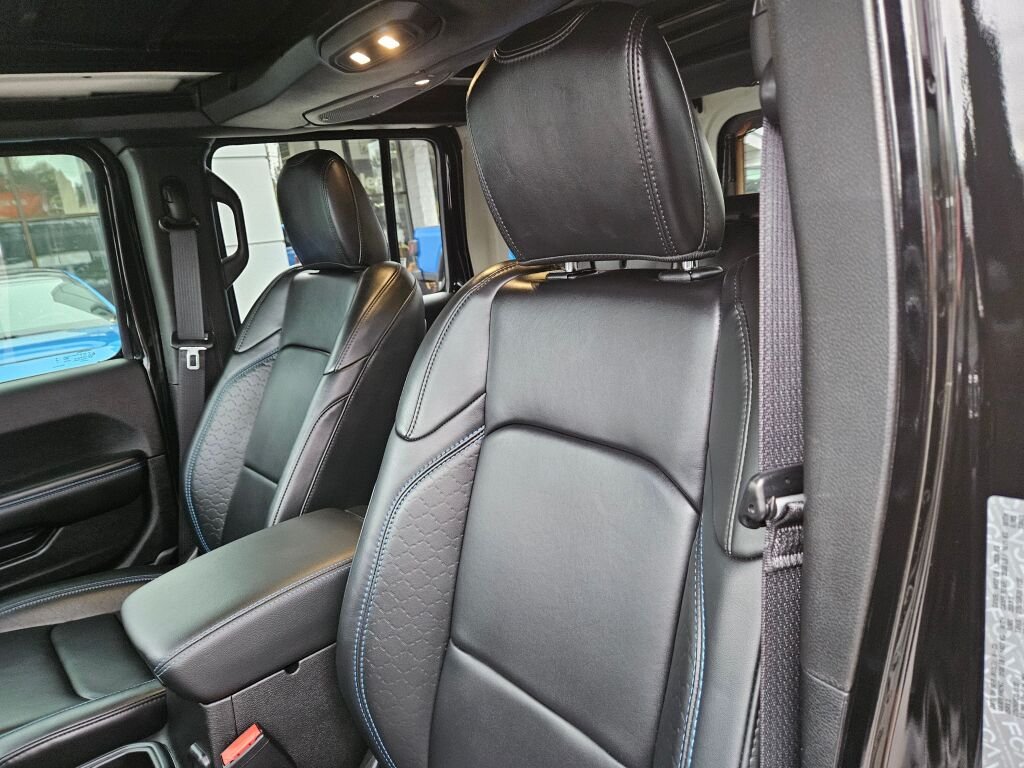 Used 2024 Black Clear Coat Jeep High Altitude 4xe image 17
