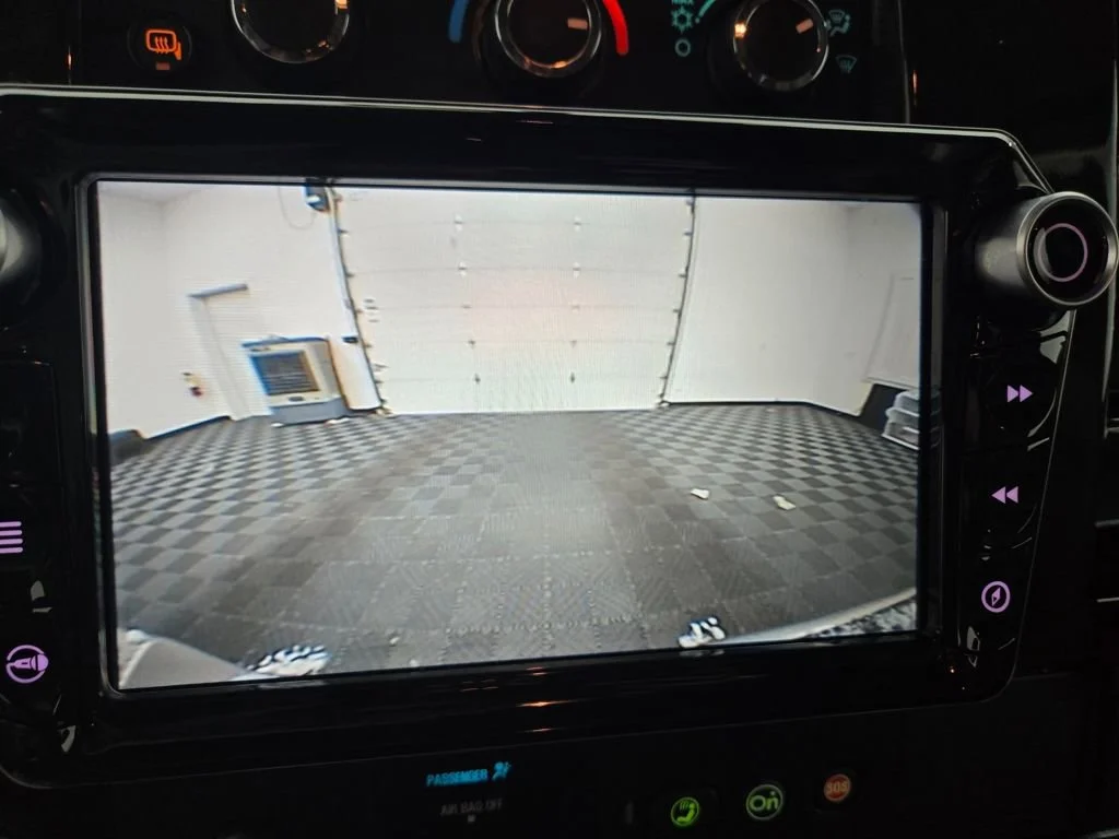 2023 GMC Savana Cargo Work Van - Photo 27