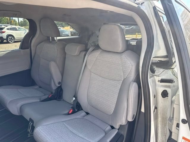 Used 2022 White Toyota LE image 6