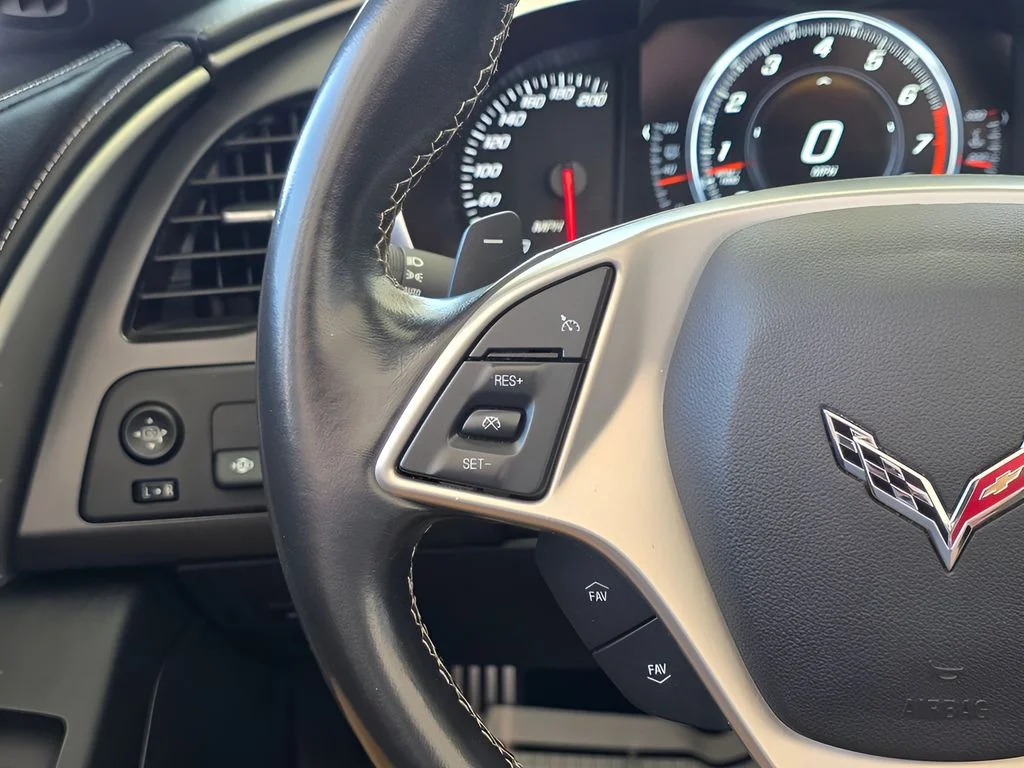 Used 2018 Black Chevrolet Stingray image 20