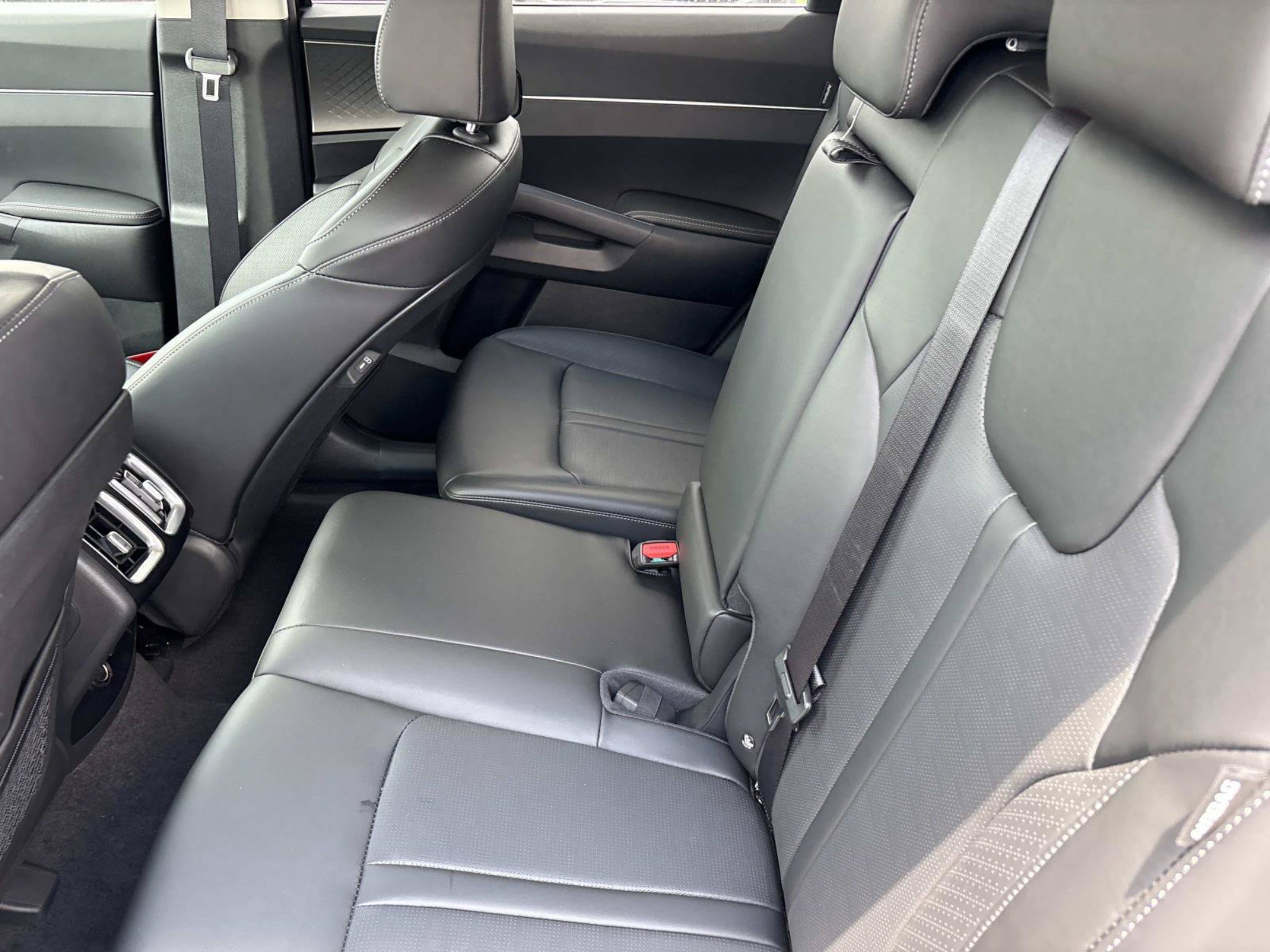 New 2026 Ebony Black Kia S image 17