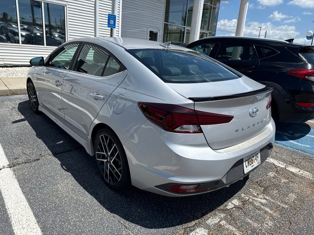Used 2019 Silver Hyundai Sport image 6
