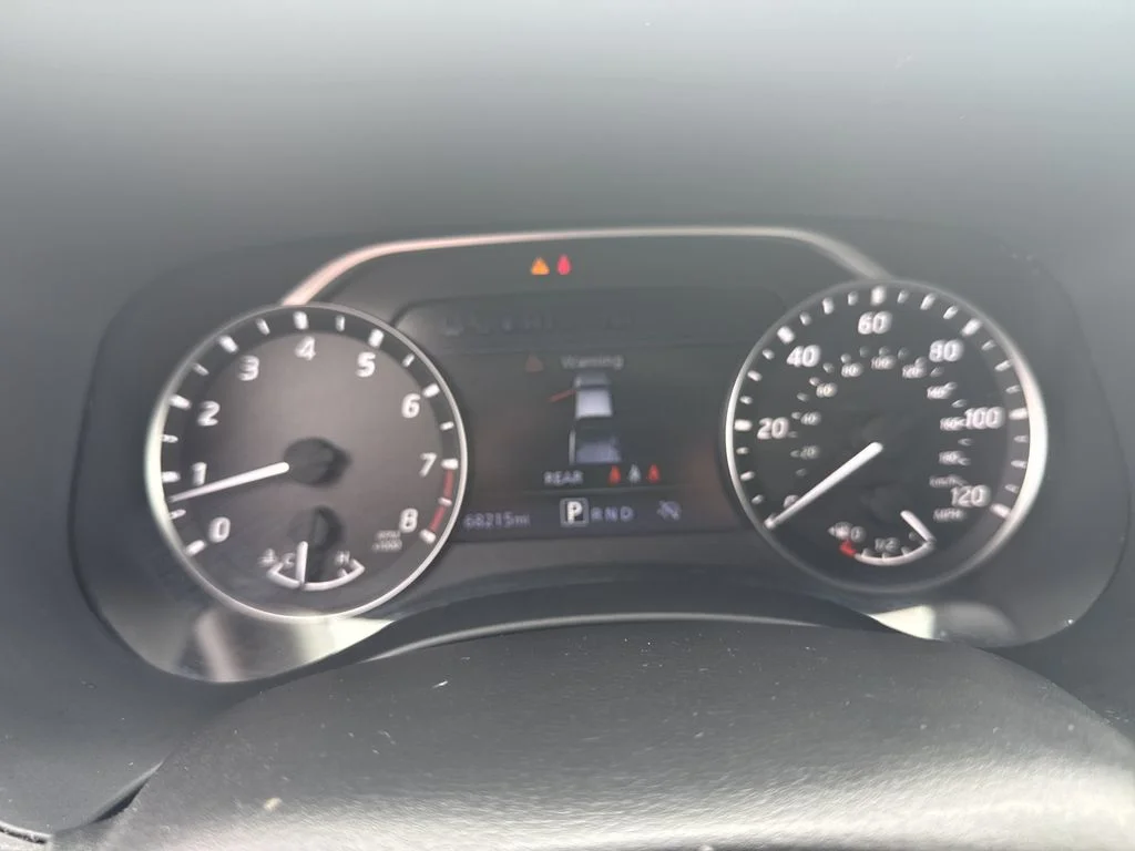 Used 2023 Glacier White Nissan SV image 35
