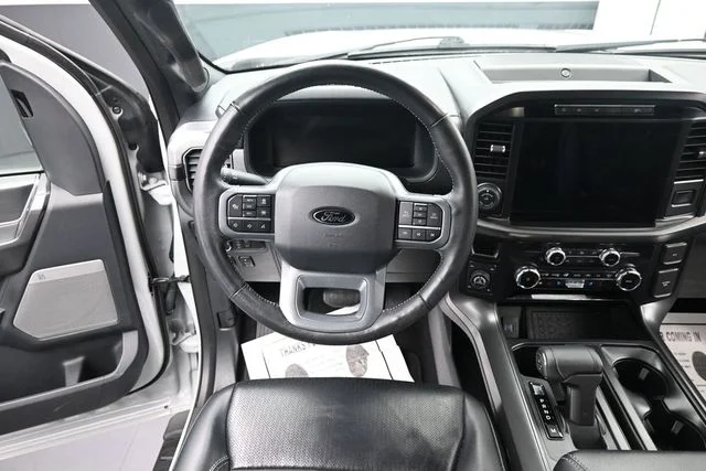 Used 2024 White Ford Lariat image 19