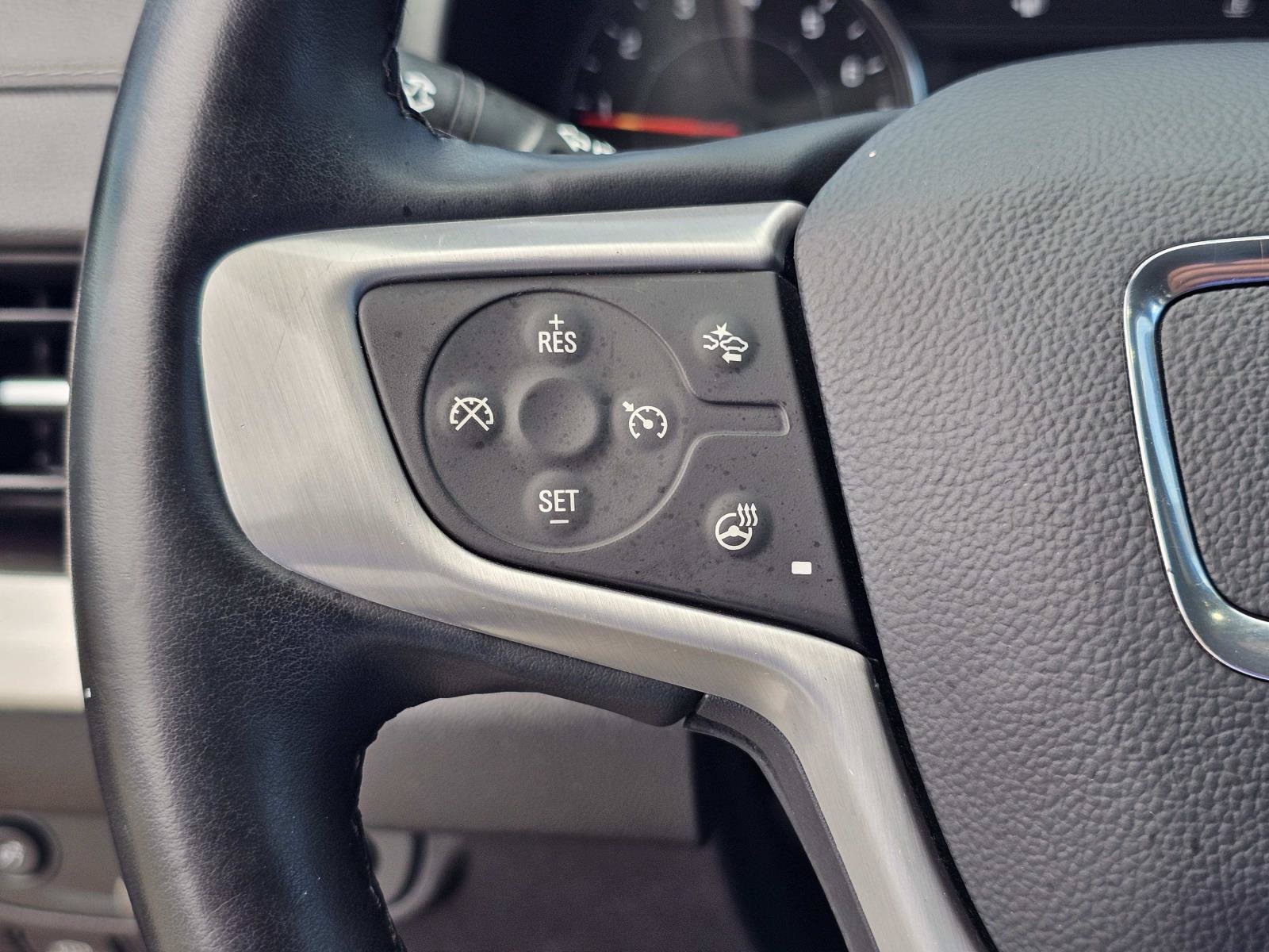 Used 2024 Sterling Metallic GMC SLT image 20