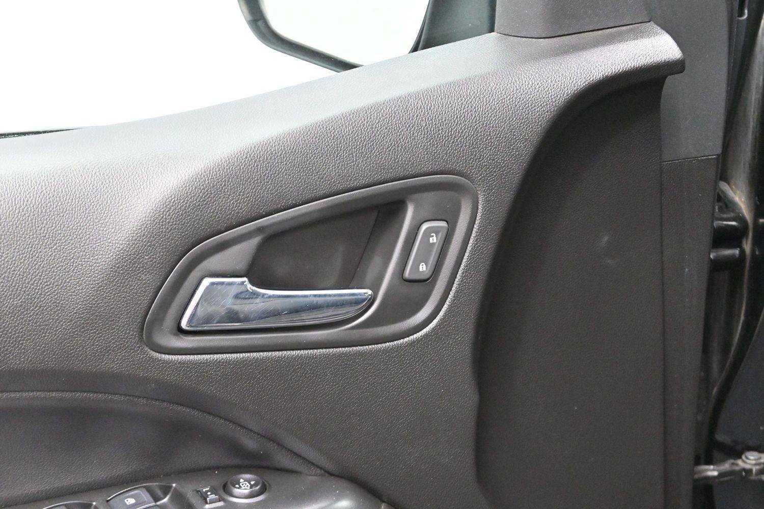 Used 2019 Onyx Black GMC 4WD SLT image 11