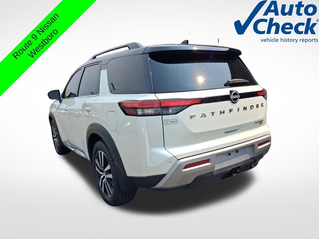 Used 2023 White Nissan Platinum image 5