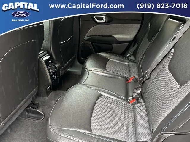 Used 2025 Black Jeep Latitude image 18