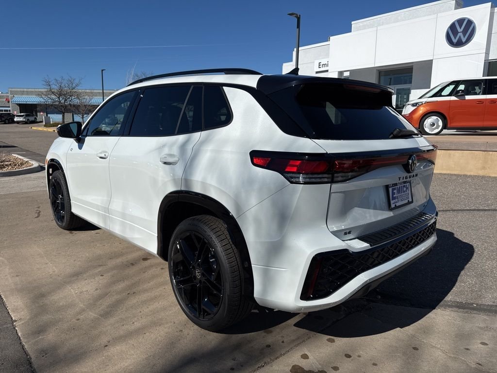 New 2026 Opal White Pearl Volkswagen 2.0T SE R-Line Black image 3