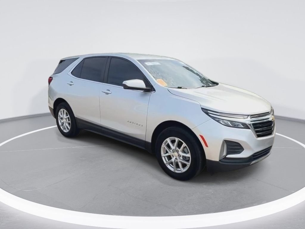 Used 2022 Silver Chevrolet LT image 2