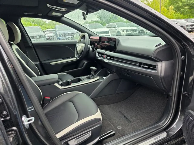 New 2026 Interstellar Gray Kia GT-Line image 10