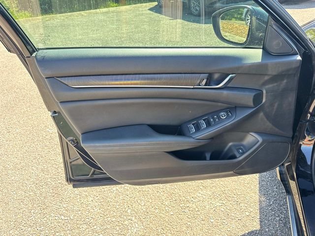 Used 2019 Black Honda EX image 26
