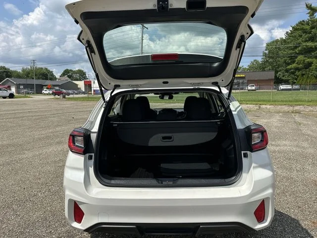 Used 2025 White Subaru Sport image 21