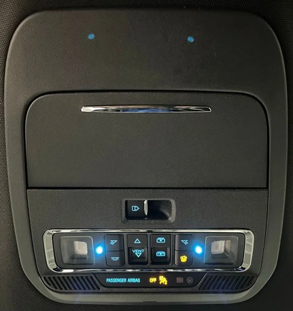 Used 2025 Gray Ford Lariat image 41