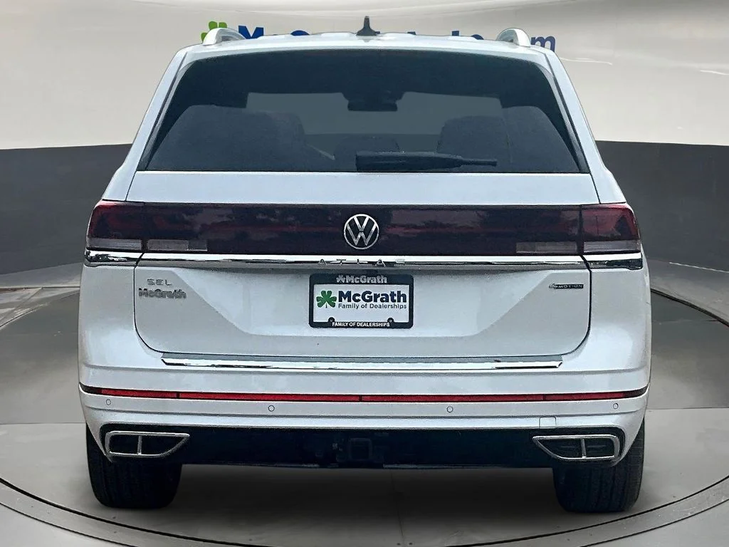 New 2026 White Volkswagen 2.0T SEL Premium R-Line image 4
