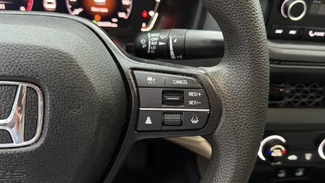 Used 2023 Gray Honda LX image 23