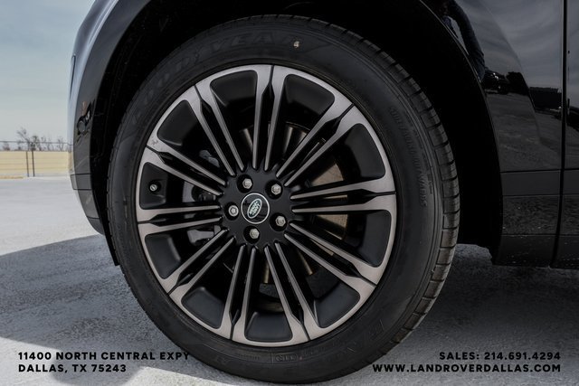 Certified Used 2026 Santorini Black Metallic Land Rover S image 51