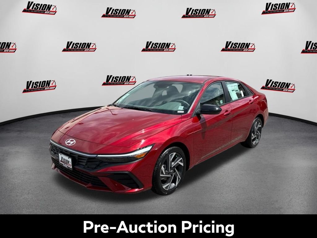 Used 2025 Red Hyundai SEL Sport image 1