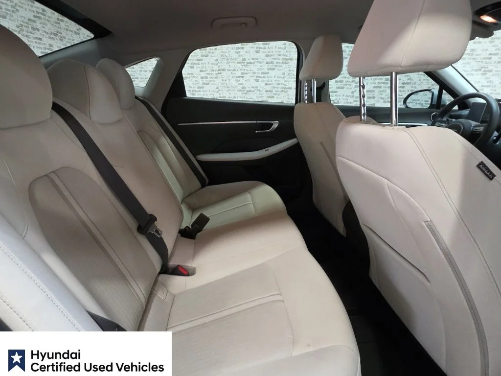 Certified Used 2025 Aero Silver Hyundai SE image 13