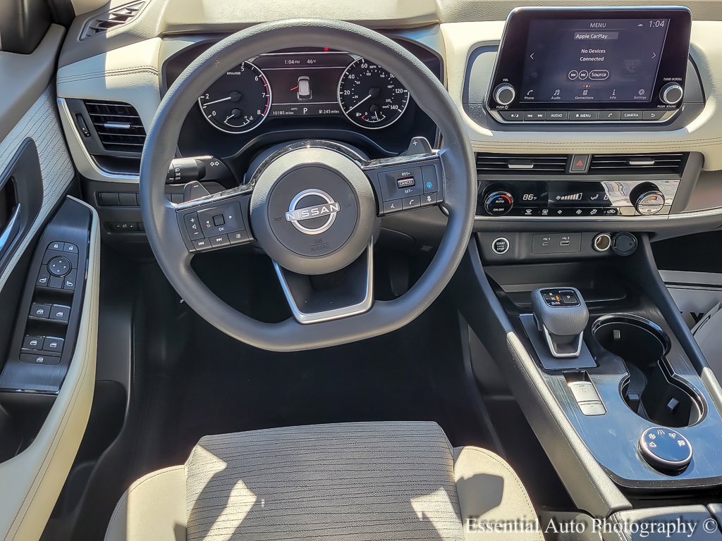 Used 2023 Pearl White Tricoat Nissan SV image 10