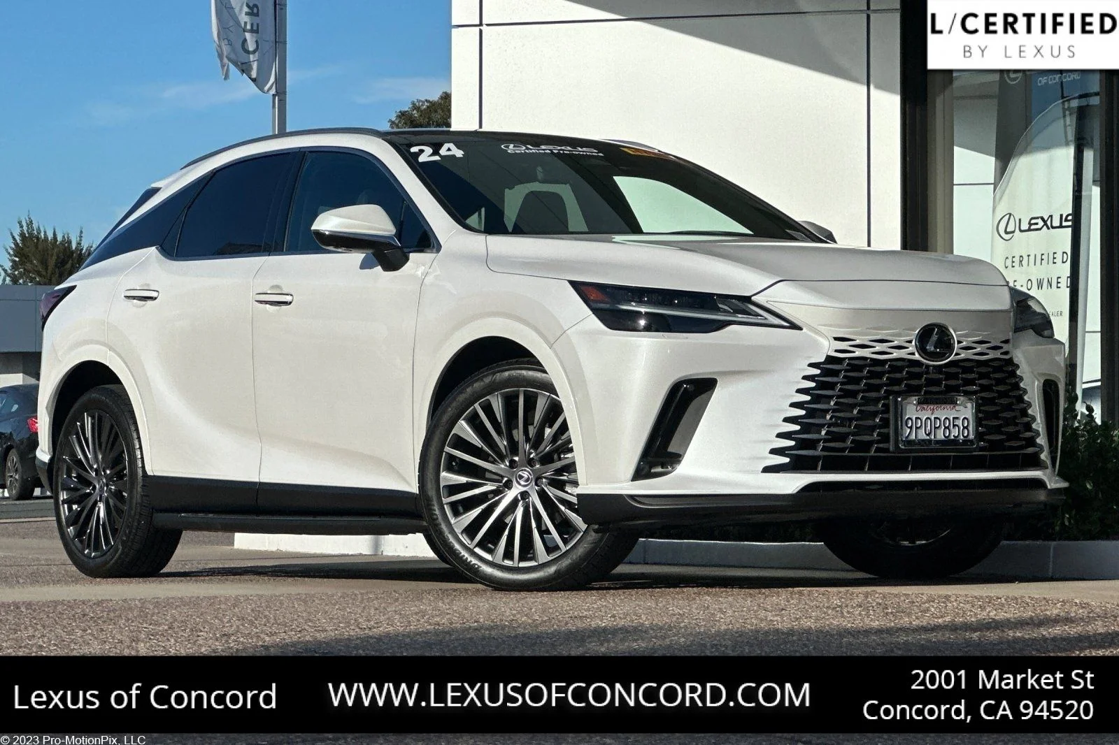 Certified Used 2024 EMINENT WHITE PEARL Lexus 350h Luxury image 1