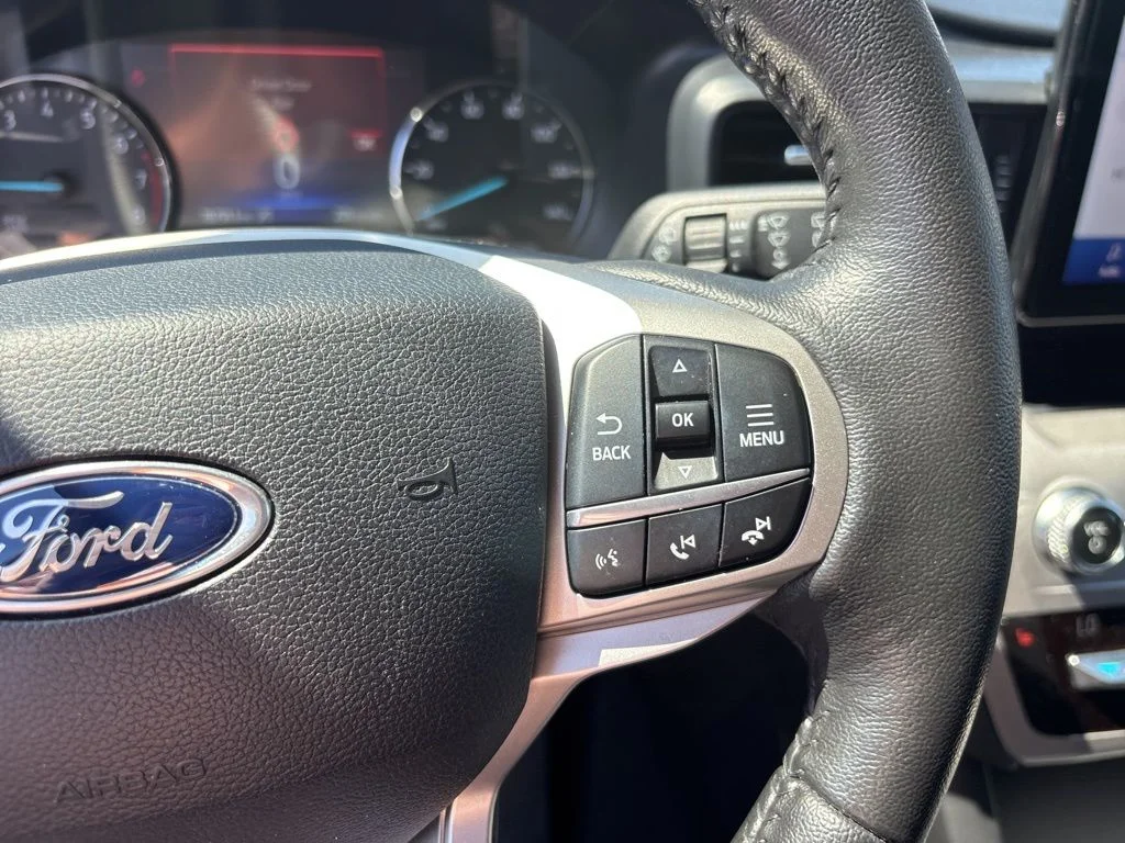 Used 2021 Oxford White Ford XLT image 16