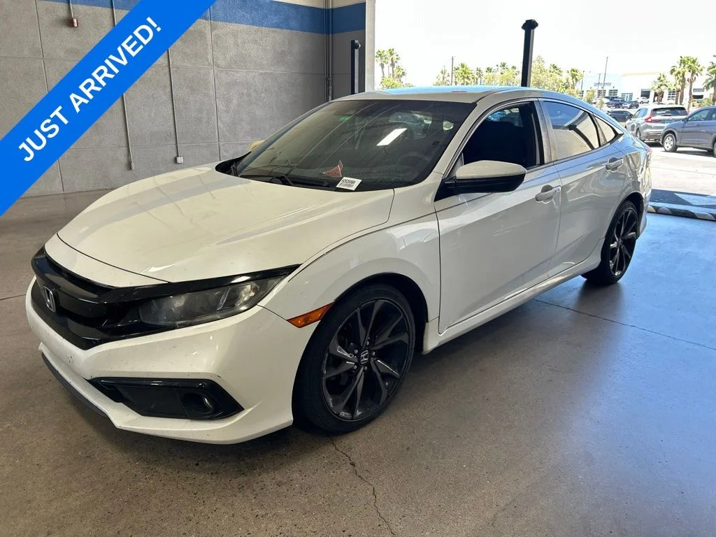 Used 2019  Honda Sport image 1