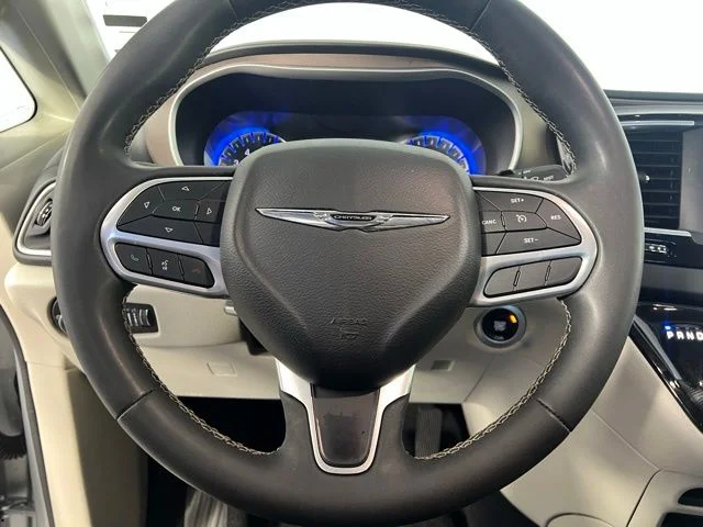 2022 Chrysler Voyager LX - Photo 20