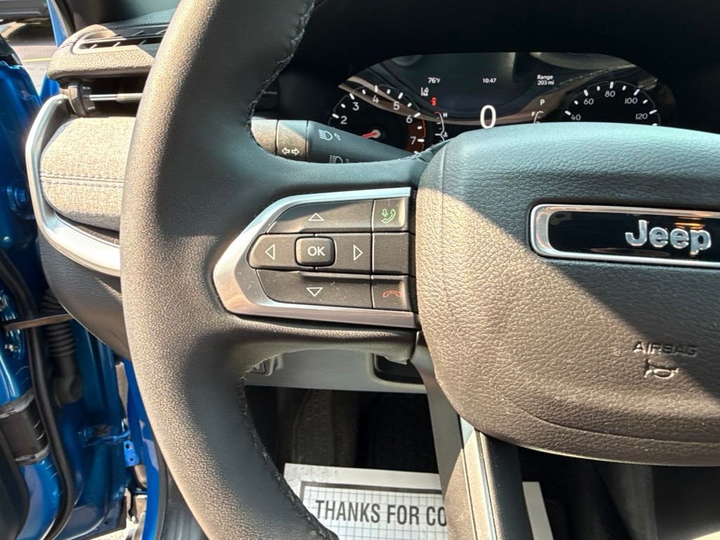 Used 2023 Blue Jeep Latitude image 26