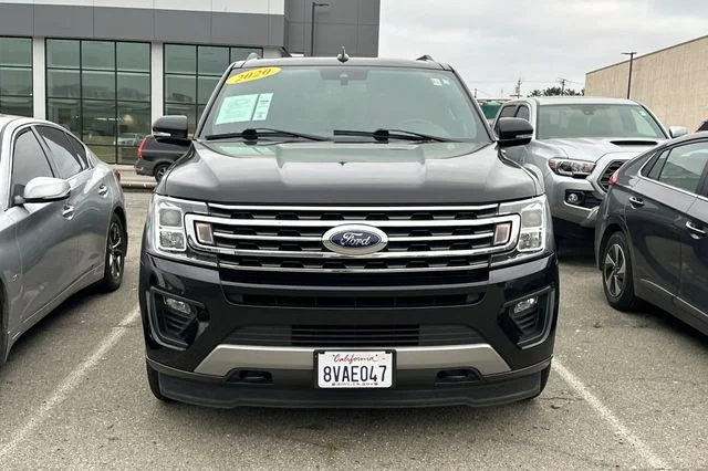 Used 2020 Black Ford XLT image 2