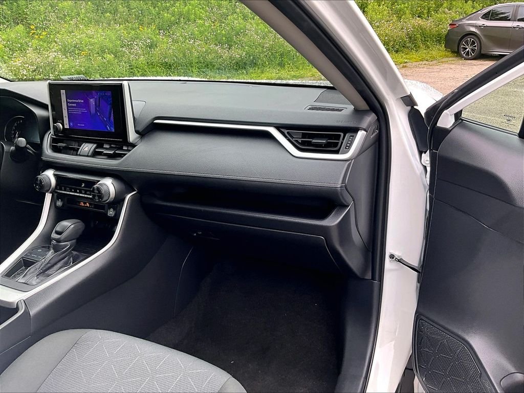 Used 2024 White Toyota XLE image 13