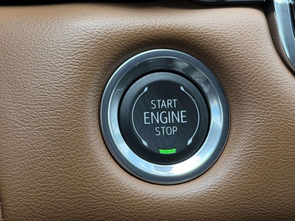 2026 GMC Canyon AT4 - Photo 8