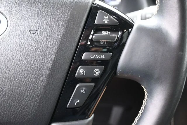 Used 2023 Gray INFINITI Premium Select image 19