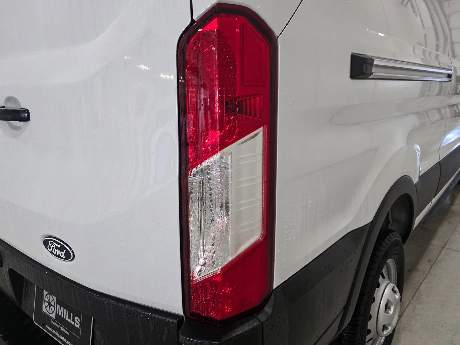 New 2026 Oxford White Ford Cargo Van image 15