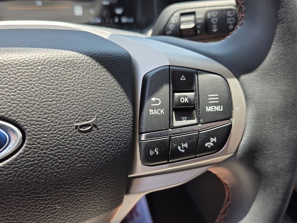 Used 2025 Black Ford Active image 25