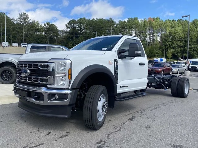 New 2025 White Ford XL image 5