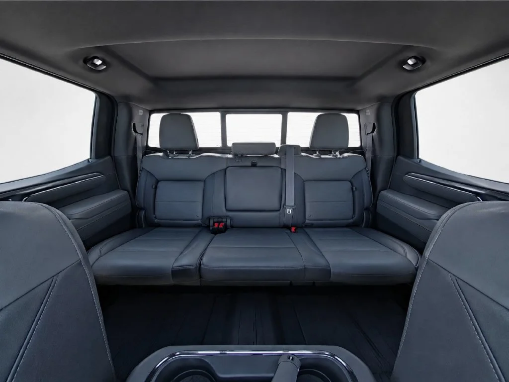 Certified Used 2022 Blue Chevrolet ZR2 image 30