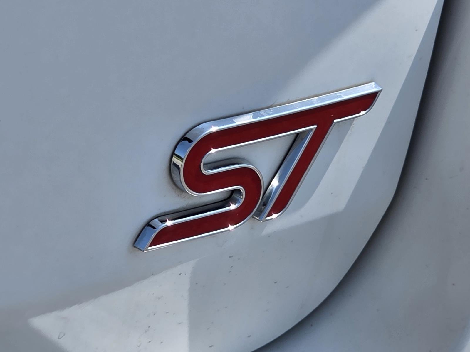 2020 Ford Explorer ST - Photo 38