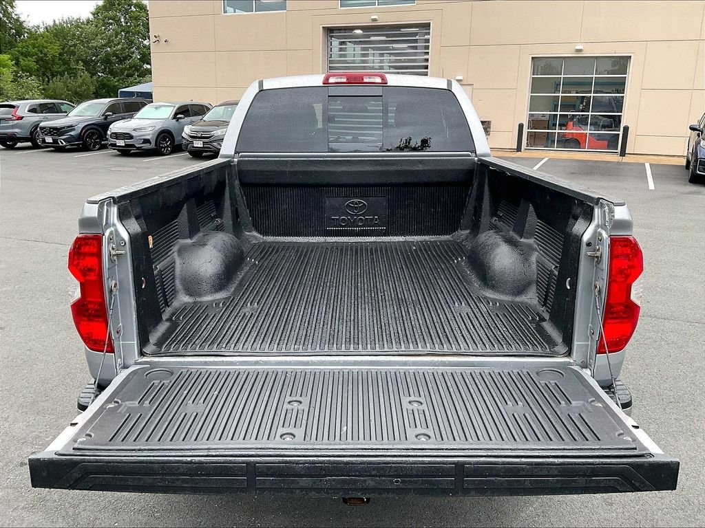 Used 2017 Silver Sky Metallic Toyota SR5 image 31