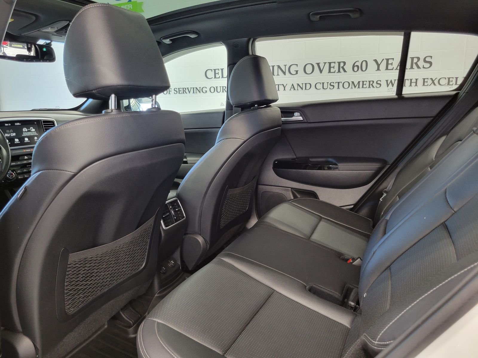Used 2021 White Kia S image 25